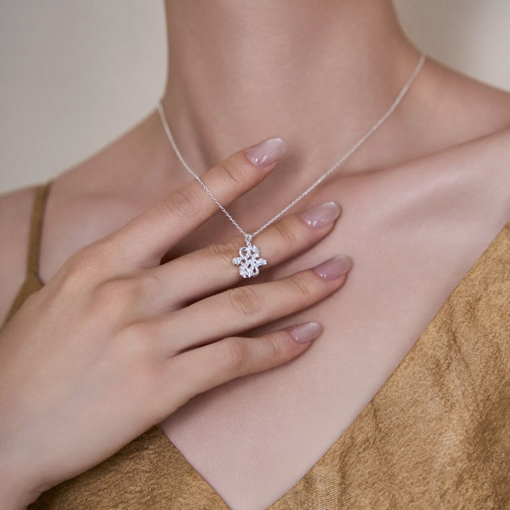 Original, New Chinese-Style Light Luxury Diamond-Set Swastika Necklace in 925 Sterling Silver