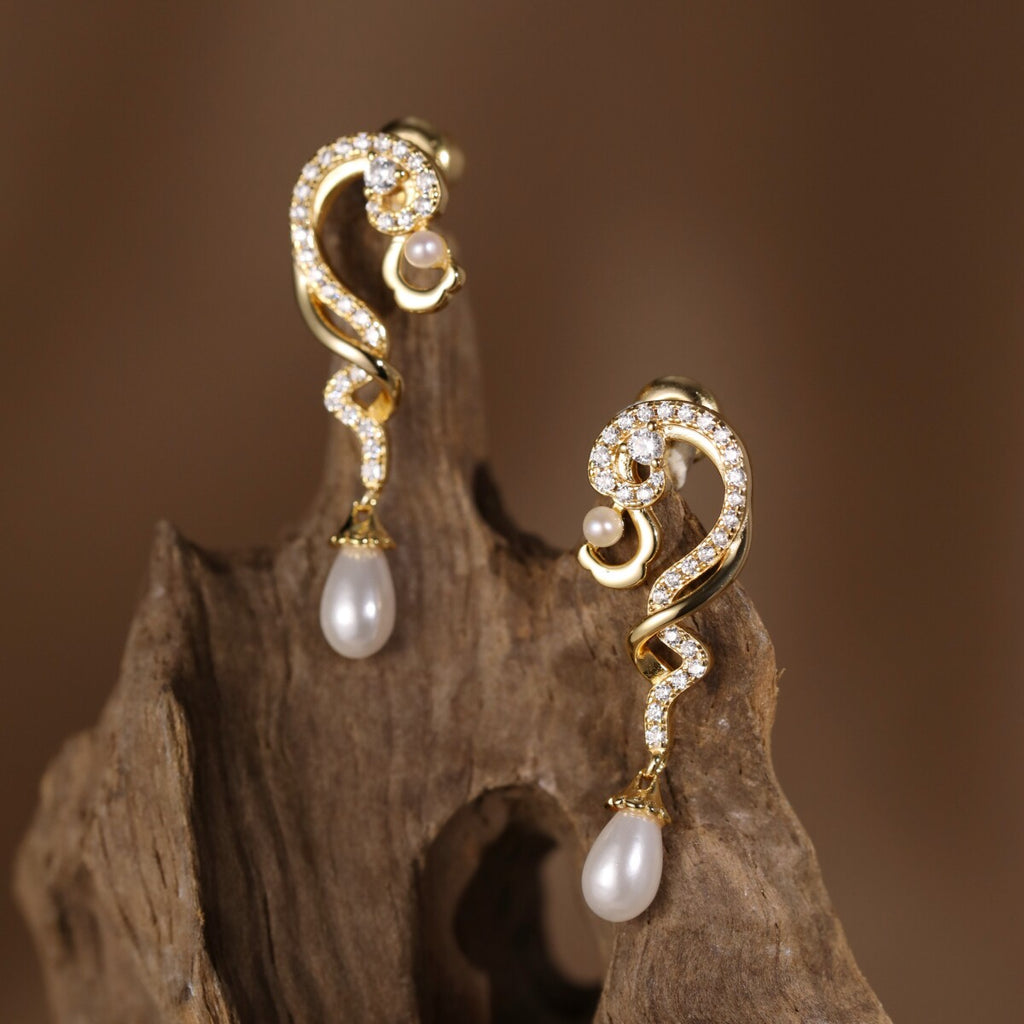 Original Chinese-Style Freshwater Pearl Cloud Stud Earrings in Gold-Plated Silver with Diamond Accents