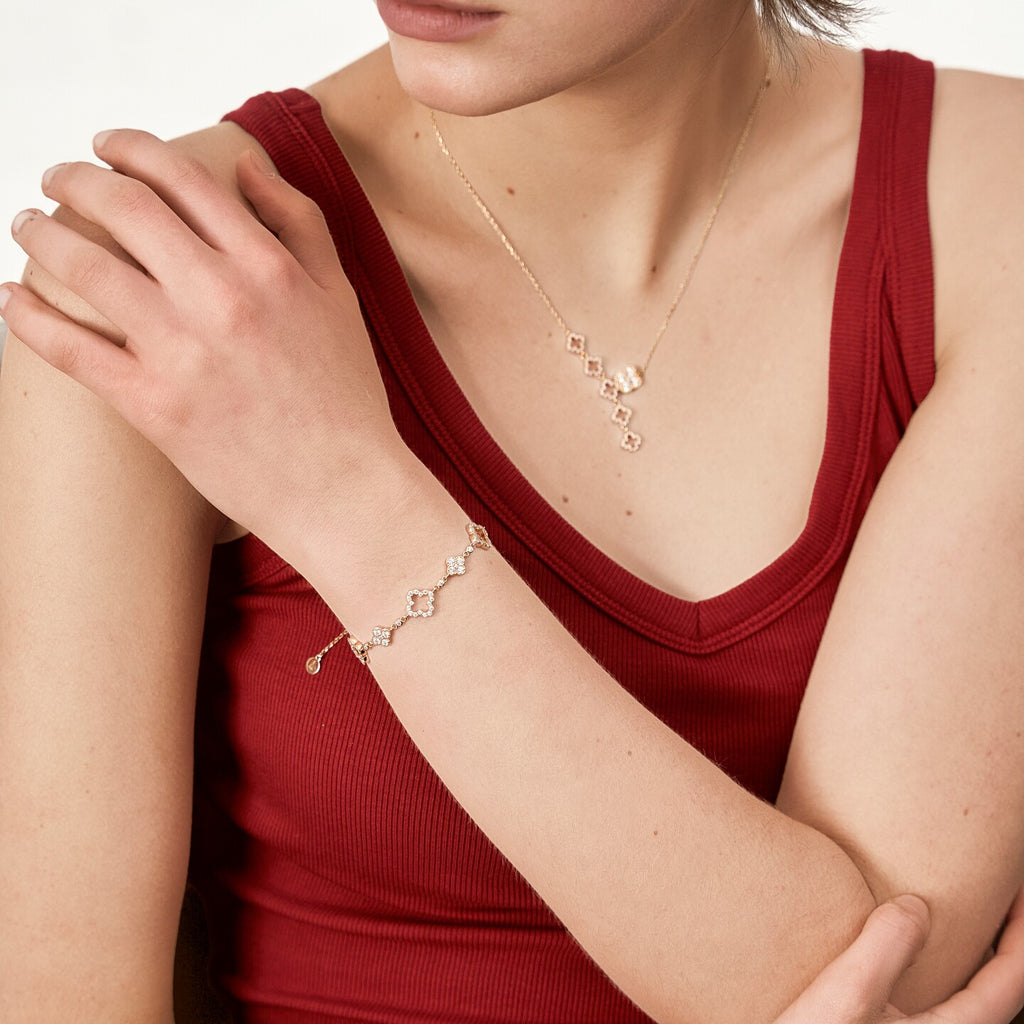 Original Openwork Four-Leaf Clover Lucky Bracelet in Gold-Plated Silver with Diamonds